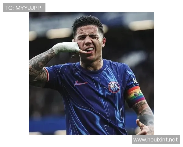 恩佐头像足球明星的魅力与风采解析以及对年轻球员的激励作用